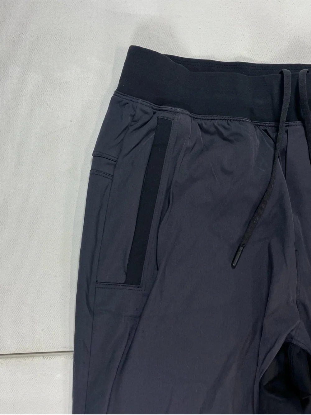 Lululemon Great Wall Athletic Pants Gray Black Jogger Men’s L